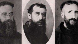 Երանելիներու շարքին դասուեցան Սպանիայի քաղաքացիական պատերազմի ընթացքին սպաննուած երեք մարտիրոսներ 