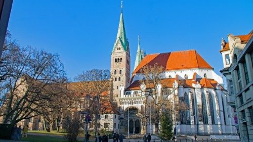 D: Bistum Augsburg schafft Stelle für queersensible Pastoral