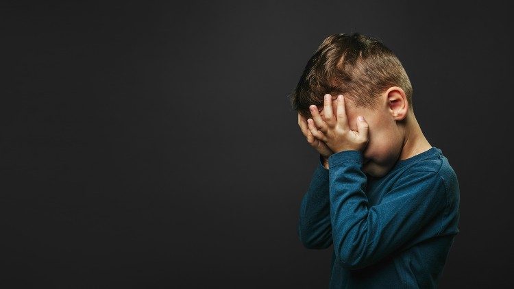 Allarmante la ricerca di Save the Children sulla violenza diretta o indiretta subita dai minori in un contesto domestico