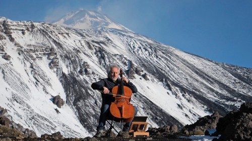 Mario Brunello, monte Etna, 2019 (ph. di Gian Maria Musarra)