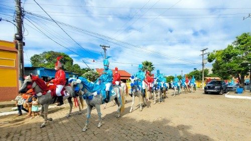 Cavalhada: espetáculo volta acontecer na Festa de Santo Amaro