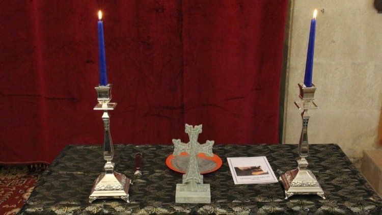  2022.03.01 Cerimonia imposizione ceneri a Panik - Armenia