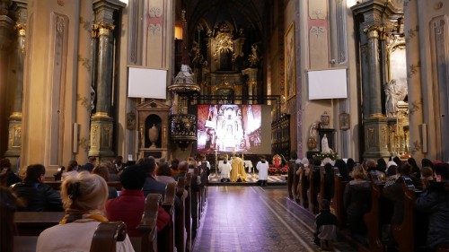 Kard. Sepe papieskim legatem na 650-lecie metropolii halickiej