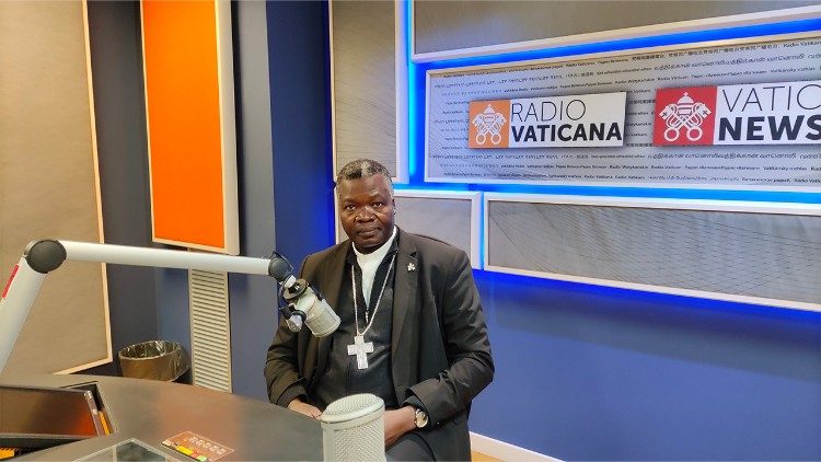 Msgr Bienvenu Manamika, archevêque de Brazzaville, capitale de la République du Congo