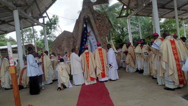 (File) Dedication of Cameroon to the Immaculate Heart of Mary at Marienberg