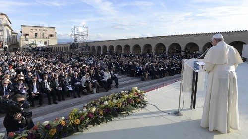Pope Francis in Assisi in 2016