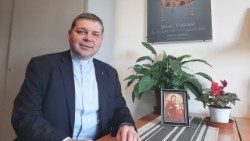 Tamás Tóth, Generalsekretär der ungarischen Bischofskonfernz und Programmkoordinator der Ungarn-Reise von Papst Franziskus