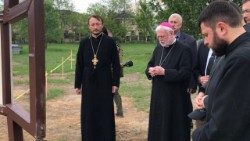 Mgr Paul Richard Gallagher, secrétaire du Saint-Siège pour les relations avec les États, en visite en Ukraine, du 20 au 22 mail 2022. 