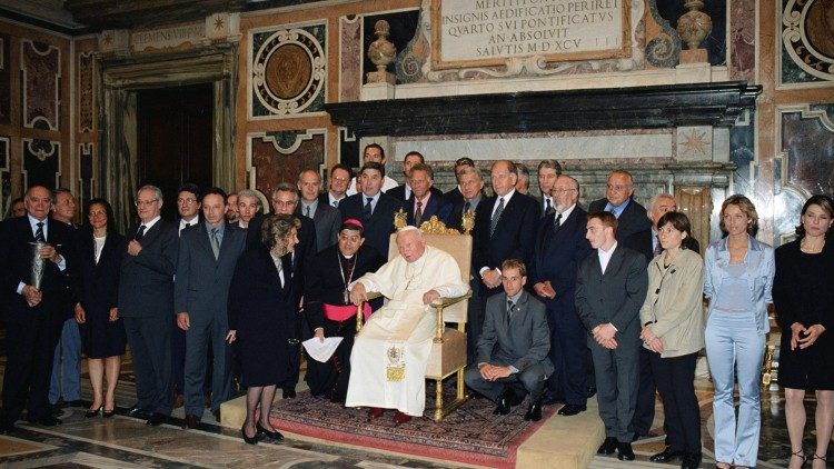 2022.06.02 Papa Giovanni Paolo II incontra i partecipanti al Giro