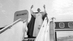 Paulius VI Kolumbijoje 