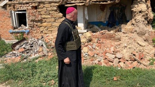 Bishop Jan Sobiło in Ukraine