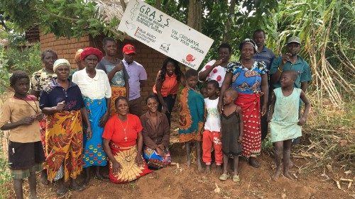 Grupa realizująca projekt ekologiczny w Malawi