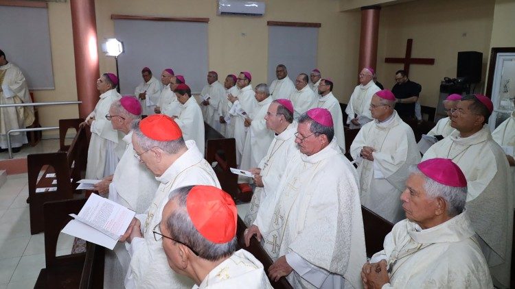 Los Obispos del SEDAC en su Asamblea