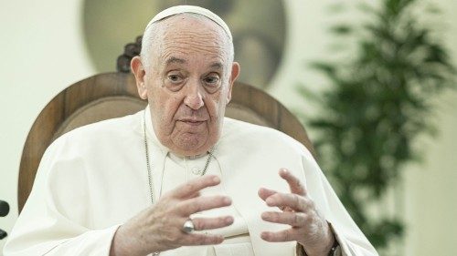 Papst Franziskus: Keine Weiheämter für Frauen