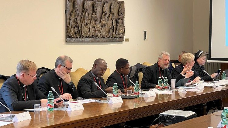 Meeting with the Presidents and Coordinators of the Continental Assemblies of the Synod