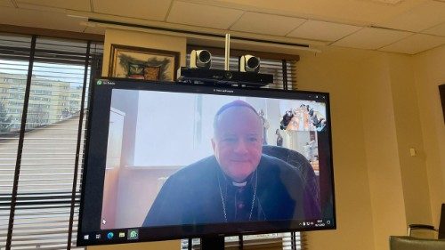 Il vescovo Sobilo in collegamento con i giornalisti in missione in Polonia e Ucraina