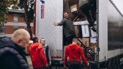 2022.12.12 Basilica di Santa Sofia (Roma), Raccolta e spedizione degli aiuti umanitari in Ucraina