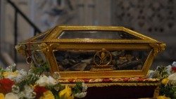Relikvie sv. Augustina v bazilice San Pietro in Ciel d'Oro v Pavii