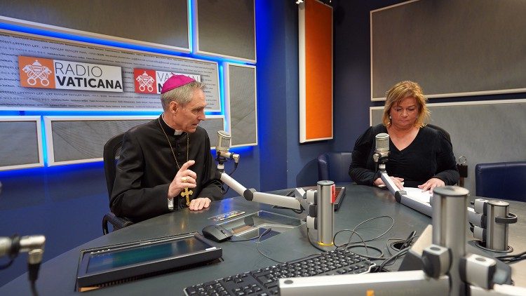 Erzbischof Gänswein bei seinem ersten Interview nach dem Tod Benedikts