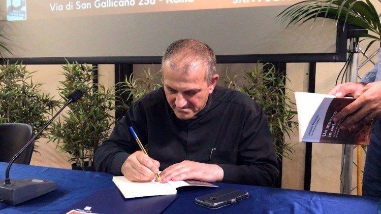 Monseñor Jacques Mourad, arzobispo sirio católico de Homs