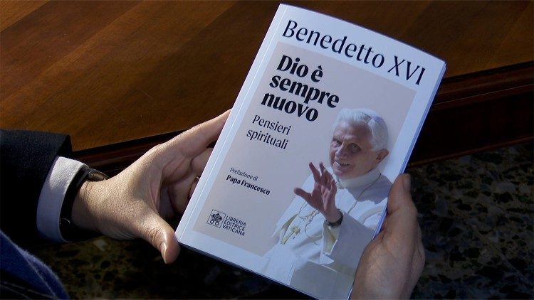 Cartea "Dio è sempre nuovo", publicat de editura LEV și apărut în librăriile din Italia pe 19 ianuarie 2023