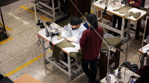 Strategische Zusammenarbeit schützt Migrantinnen in Kolumbien