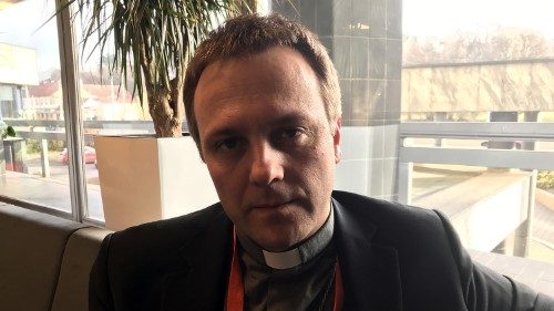 Il vescovo Yazlovetskiy, ausiliare di Kyiv: la guerra non ha diviso la Chiesa in Ucraina