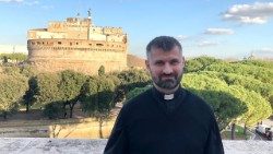 Отець Андрій Гах