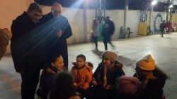 Cardinal Zenari visiting displaced people in Aleppo after the earthquake of 6 February 2023