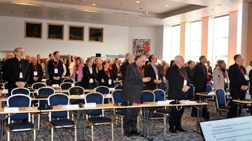 Europa-Synodentreffen in Prag: Zwischenbilanz mit Textentwurf