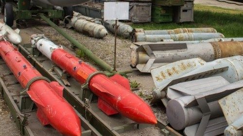 Santa Sé: as armas nucleares são uma ameaça à humanidade, procurar sempre o diálogo