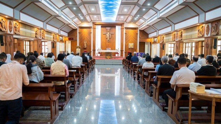 Gebetsmoment in Asien 