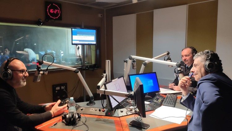 Centenario Aeronautica militare italiana a Radio Vaticana 