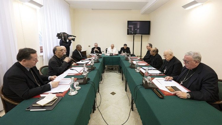 Pope Francis presides at a meeting of the Council of Cardinals (archive photo)