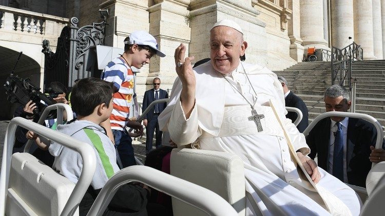教皇フランシスコ　2023年5月31日の一般謁見　バチカン・聖ペトロ広場