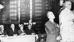 Le jeune Jorge Mario Bergoglio, image d'archives. 