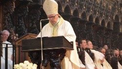 Zadarski nadbiskup Milan Zgrablić u zadarskoj katedrali 