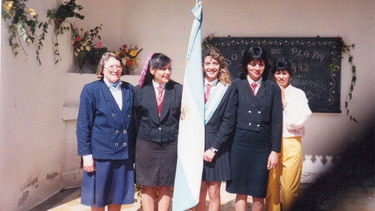 Sister Magdalena Sofía Kissner, rector of the institute of higher education, 9 July 1985
