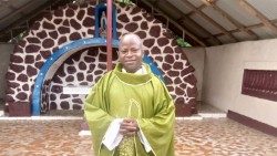 Mgr Norbert Sandouno, premier évêque de Guéckédou en Guinée.