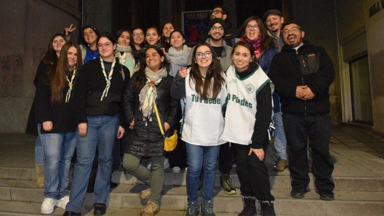 Jóvenes voluntarios en el Espacio Misericordia, este lunes 3 de julio