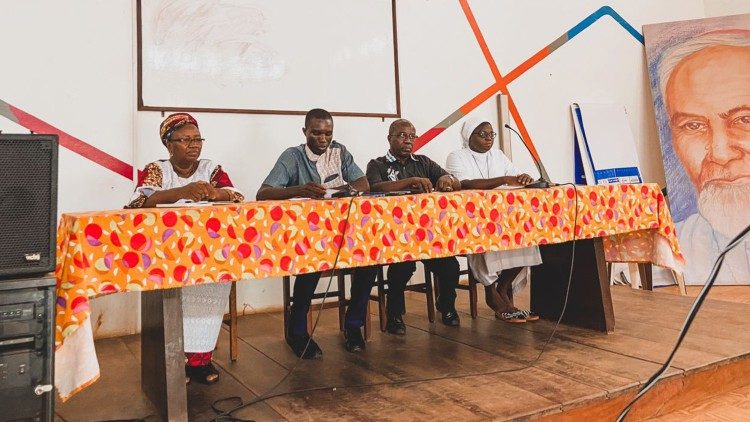 Comissão Organizadora dos 100 anos de nascimento de Dom Settimio A. Ferrazzetta