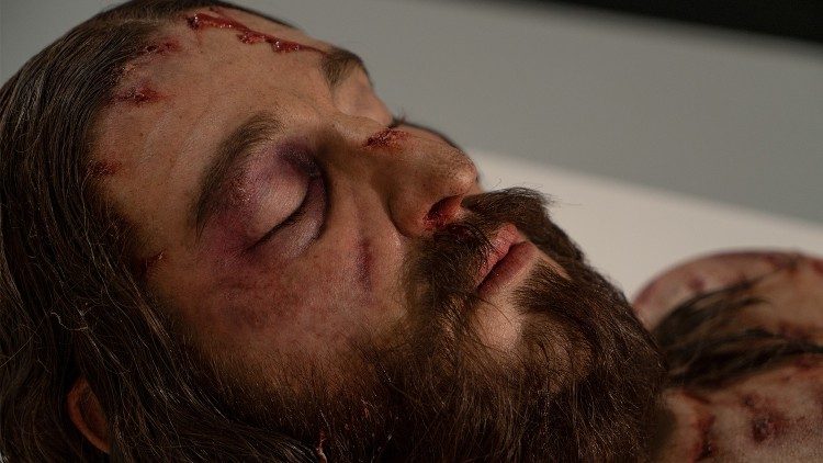 Un detalle del rostro de "The Mystery Man".