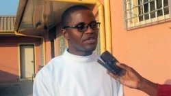 Padre Amilton Camuele, Seminário Maior da diocese de Lwena (Angola)