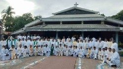 பங்களாதேஷ் மறைமாவட்ட அருள்பணியாளர்கள் 