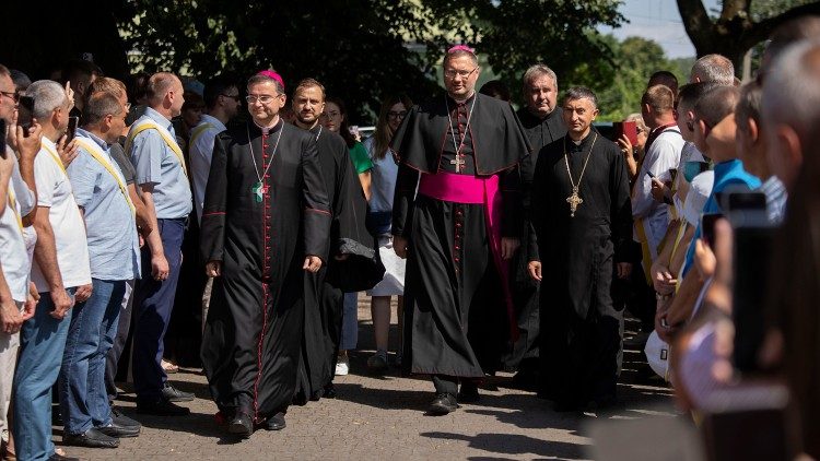 Dom Américo Aguiar no Santuário mariano de Zarvanytsia 