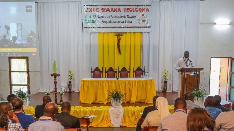 XXVII Semana Teológica, Centro de Nazaré, Beira (Moçambique)