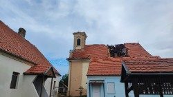 Oštećena crkva Preslavnog Imena Marijina u Retkovcima