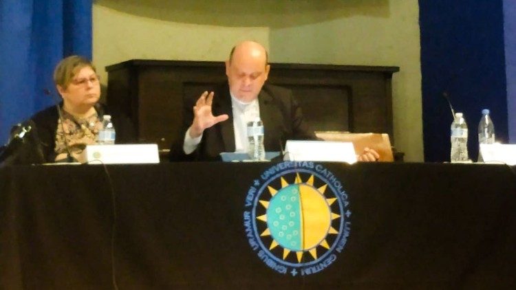 México: Primer Congreso internacional de acompañamiento formativo en situaciones de trauma y abusos 