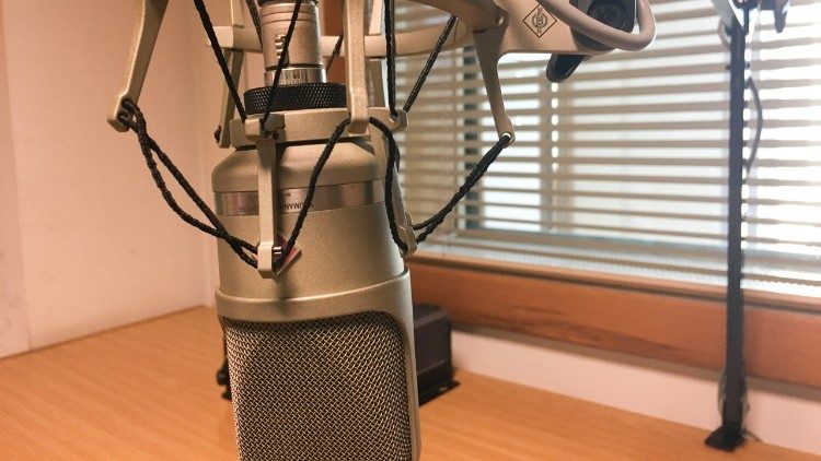 Un microfono radio
