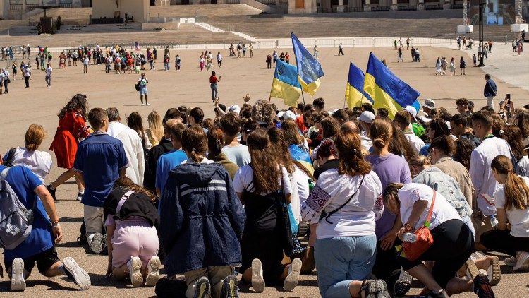 На молитві у Фатімі